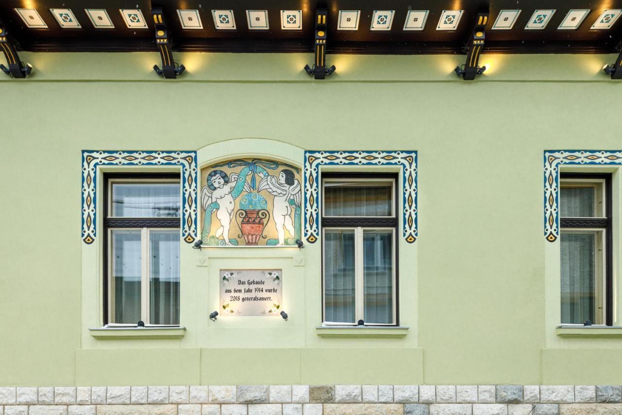 Hotel Schuster Boarding House Brașov Exterior foto