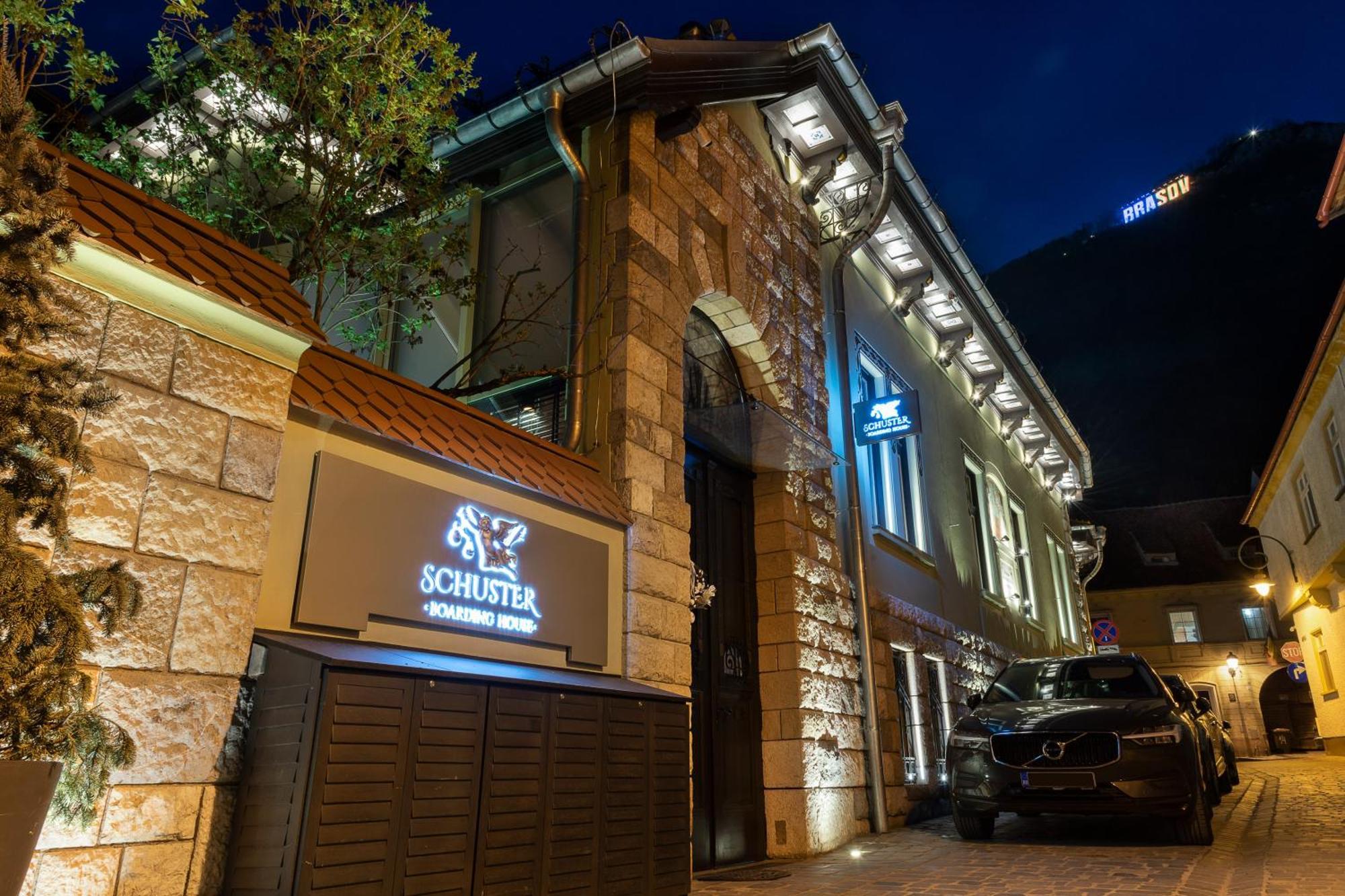 Hotel Schuster Boarding House Brașov Exterior foto